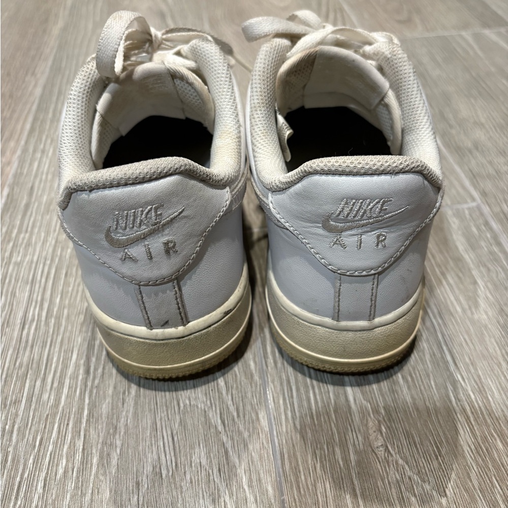 Nike White Low-Top Sneakers - Classic AF1 Style - Picture 3 of 7